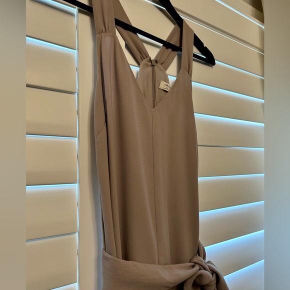 Aritzia Wilfred Taupe Jumpsuit with Tie Belt (XXS) - Picture 2 of 3